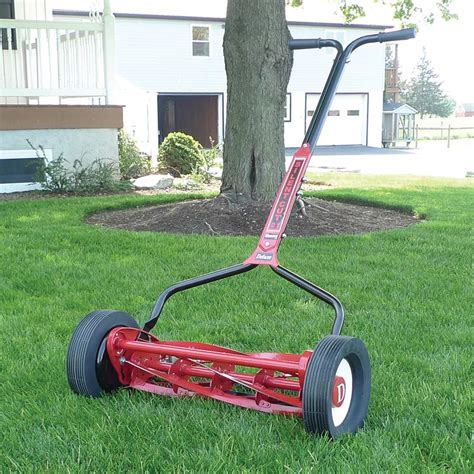 Reduce Noise Pollution and Maintain a Beautiful Lawn with Mascot's Reel Mowers